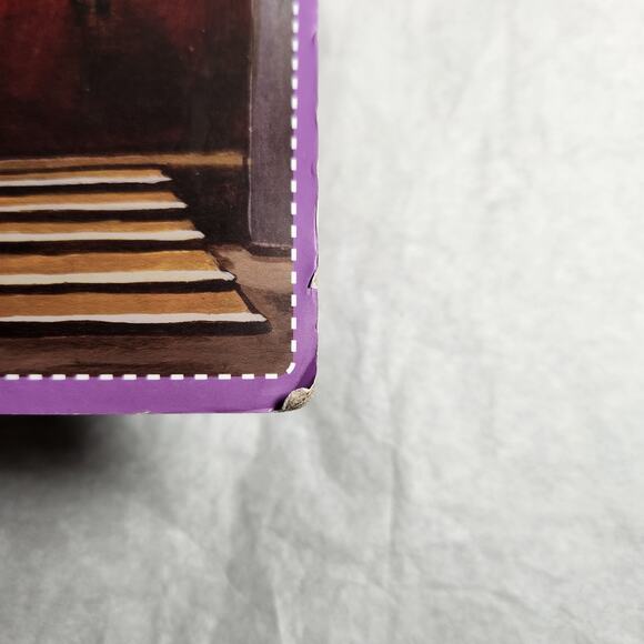 NECA Leatherface Toony Terrors The Texas Chainsaw Massacre Action Figure New - Picture 9 of 9